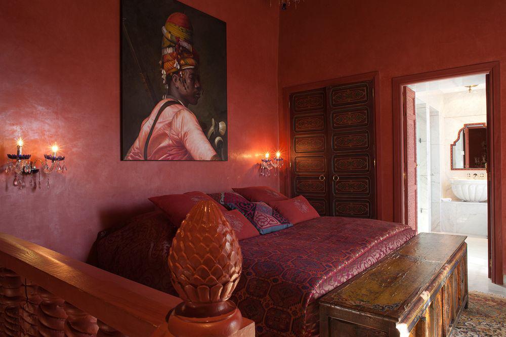 Tigmiza Boutique Hotel & Spa Ouled Jelal Экстерьер фото A bedroom at the hotel